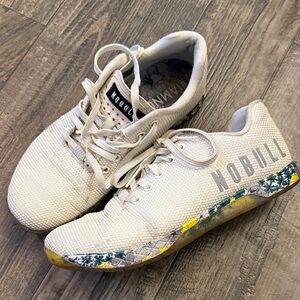 NOBULL Men’s Floral Trainers, Size 7.5